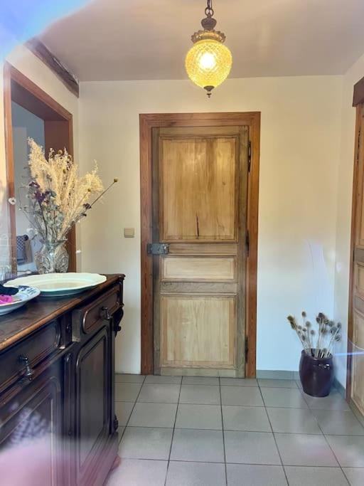 Charmante Maison De Caractere A 2Km De Redu Libin Exterior foto